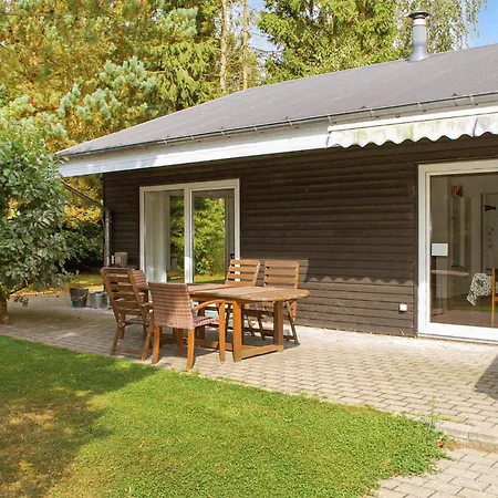 Holiday home 3 Bedroom Gorgeous In Ronde