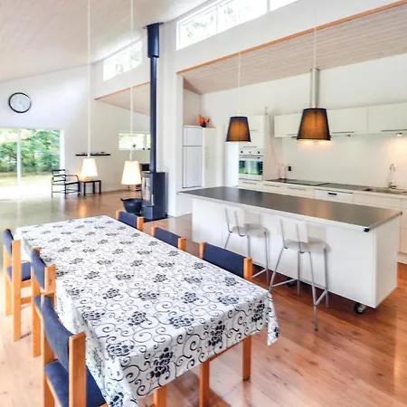 3 Bedroom Gorgeous In Ronde Dagstrup